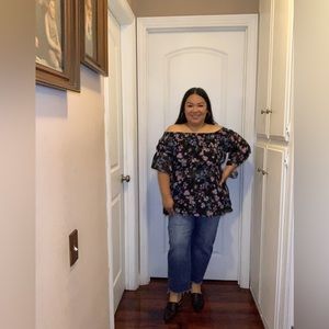 Plus size flowy blouse